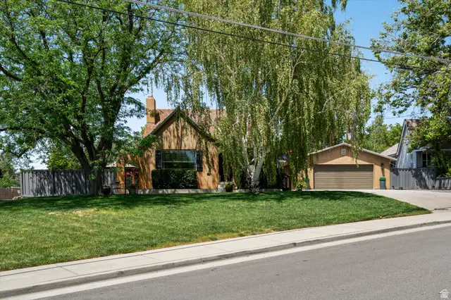 1809 E Gunderson Ln, Holladay, UT 84124 - #2