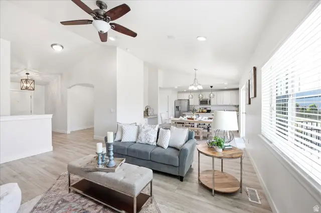 768 W Star Spangled Dr S, Bluffdale, UT 84065 - #3