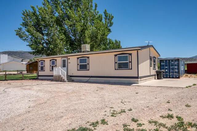 255 W 3000 N, Cedar City, UT 84721 - #2