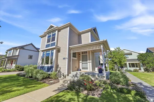 10621 S Ozarks Dr, South Jordan, UT 84009