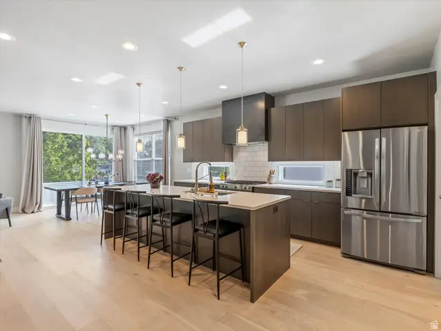 260 W 500 N #7, Salt Lake City, UT 84103 - #3