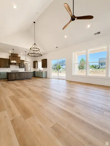 2152 S Bluff Dr, Cedar City, UT 84720 - #2