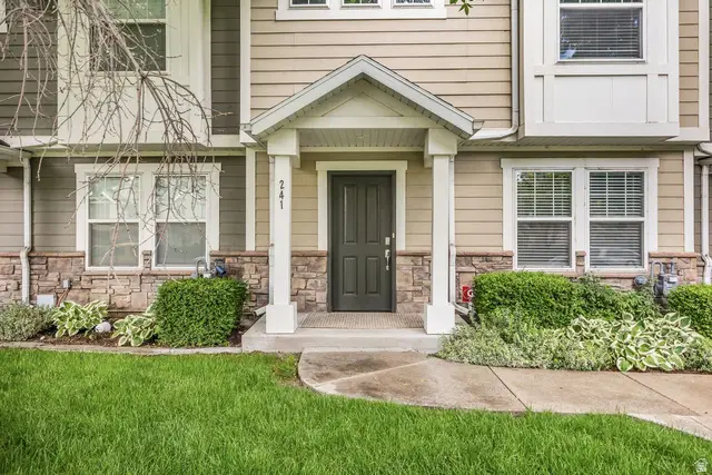 241 W 1010 S, Logan, UT 84321 - #2