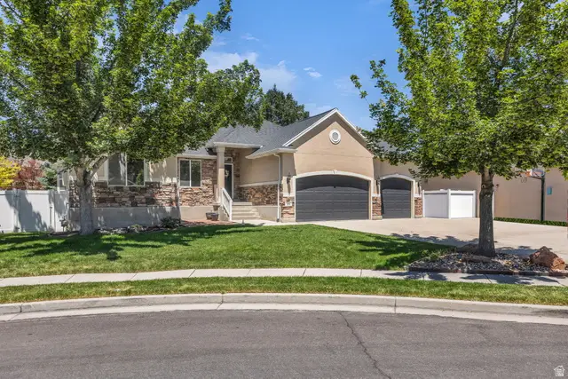 281 E Regent Park Ct S, Midvale, UT 84047 - #1