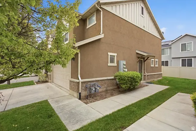 2475 S Gilmour St, West Haven, UT 84401 - #2