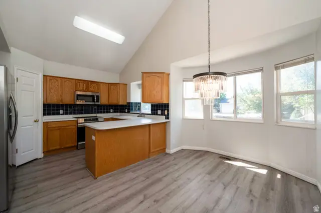 742 E Rowley Dr S, Millcreek, UT 84107 - #3