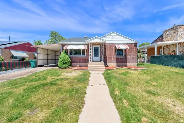 565 E 400 S, Clearfield, UT 84015 - #1