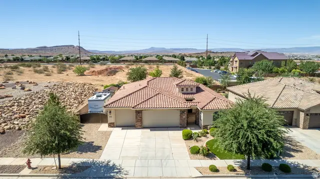 956 E Roadrunner Dr, Washington, UT 84780 - #3