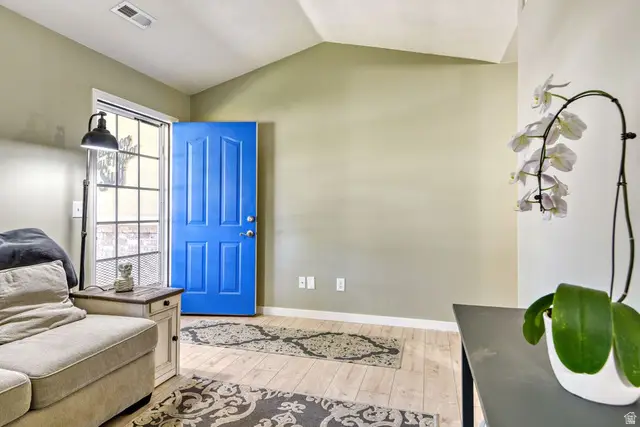 3224 S Hinton Ct, West Valley City, UT 84128 - #2