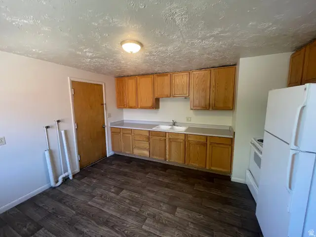 1131 W Arapahoe Ave, Salt Lake City, UT 84104 - #3