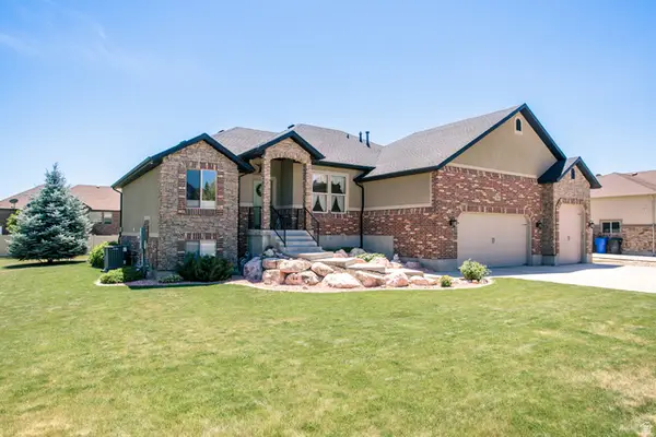 2611 W 2450 N, Farr West, UT 84404