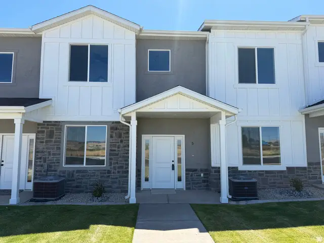 1198 S Village Ln W #A5, Richfield, UT 84701 - #1