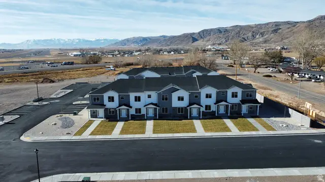 1198 S Village Ln #B1, Richfield, UT 84701 - #1