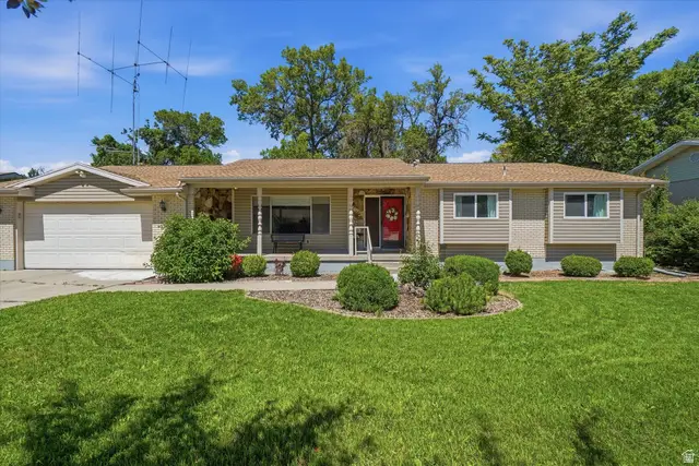2570 W Blake Dr, Taylorsville, UT 84129 - #1
