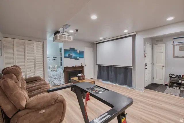1654 Woodland Dr, Provo, UT 84604 - #2