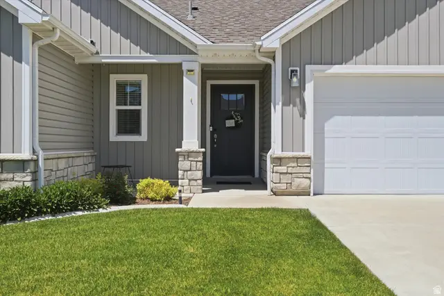 279 W 520 S, Hyde Park, UT 84318 - #3