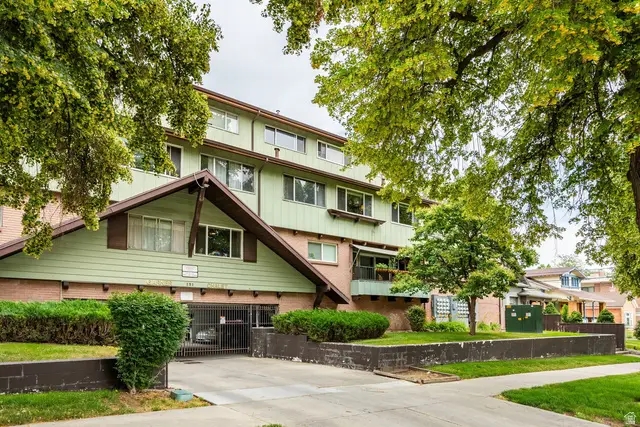131 S 1000 E #4, Salt Lake City, UT 84102 - #2
