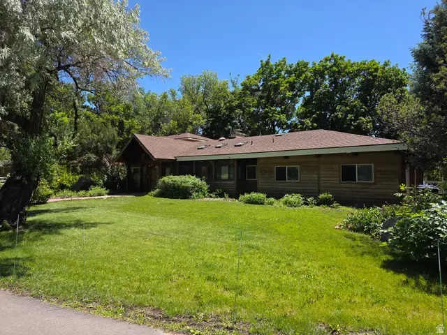 1846 E Charleston Ln, Holladay, UT 84121 - #2