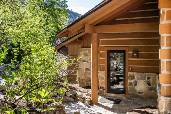 8841 N Alpine Loop Rd #3, Sundance, UT 84604