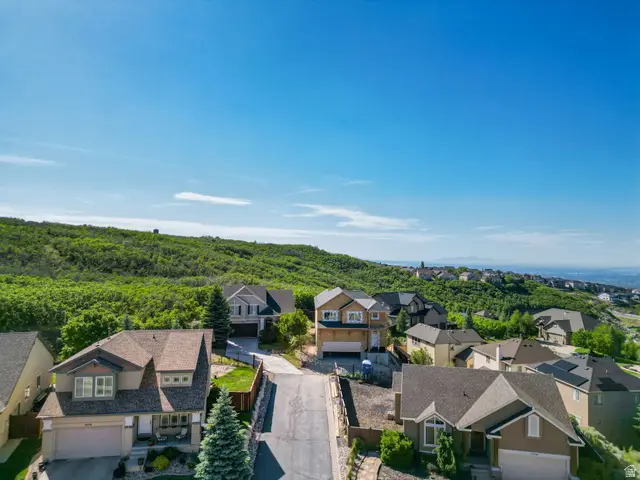 15112 S Eagle Chase Dr, Draper, UT 84020 - #2