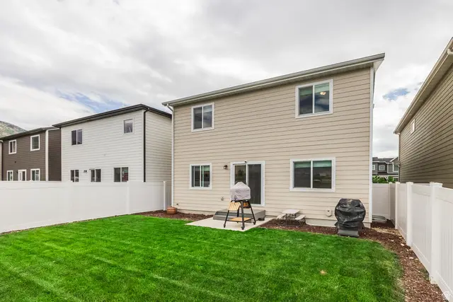 4924 W Willowstone Dr, Highland, UT 84003 - #3