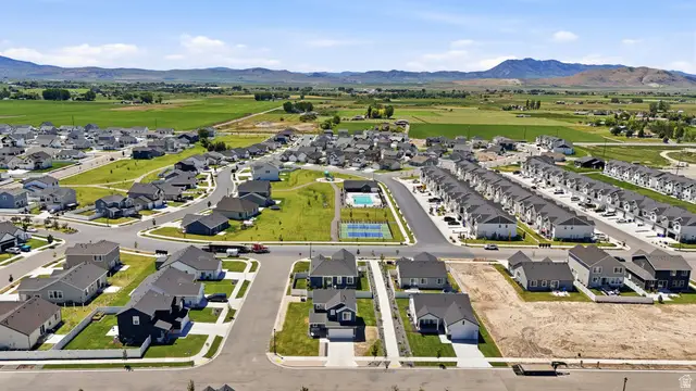 529 N 550 W #54, Smithfield, UT 84335 - #3