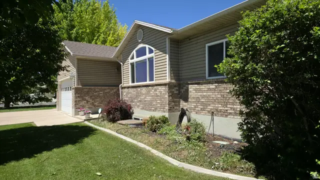 2294 W 900 N, Vernal, UT 84078 - #1