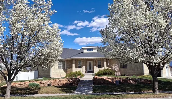 9923 S Chosen Way, South Jordan, UT 84095