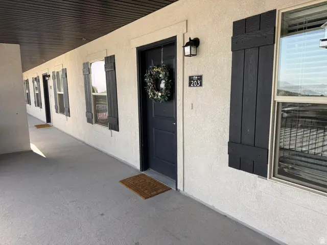 1700 S Sandhill #C203, Orem, UT 84058 - #1