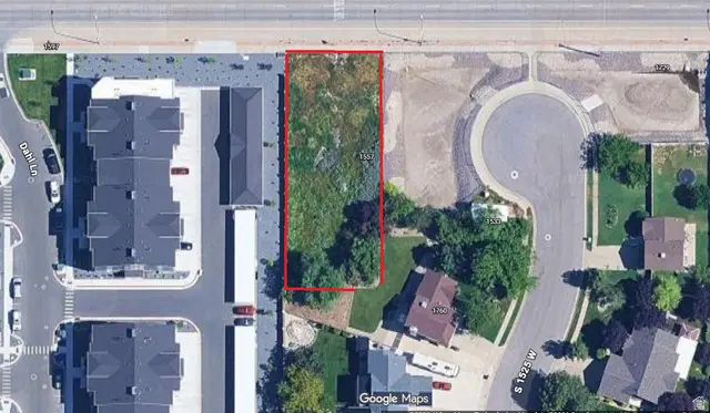 1557 W Antelope Dr, Syracuse, UT 84075 - #2