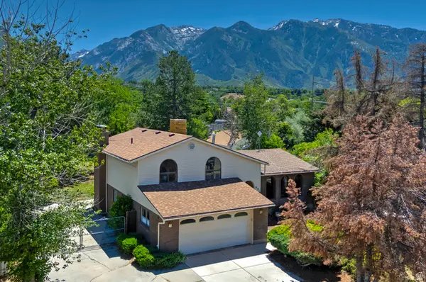 9363 S Solena Way E, Sandy, UT 84093