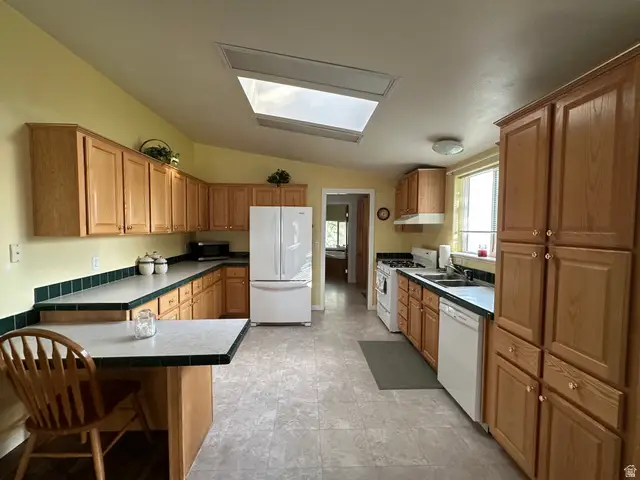 350 E Center St, Fairview, UT 84629 - #3