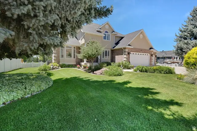 195 Fairway Dr, Smithfield, UT 84335 - #2