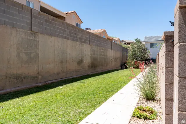 686 N 275 W #7, La Verkin, UT 84745 - #3