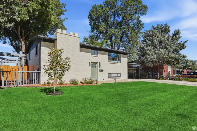 6744 S 1560 E, Cottonwood Heights, UT 84121 - #1