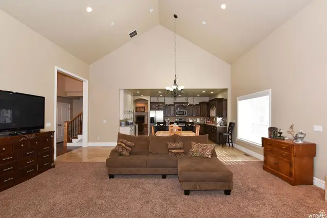 915 Fremont Rd, Bountiful, UT 84010 - #3