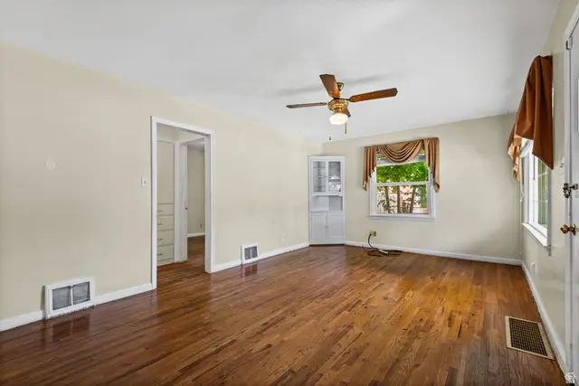 843 W Montague Ave, Salt Lake City, UT 84104 - #3