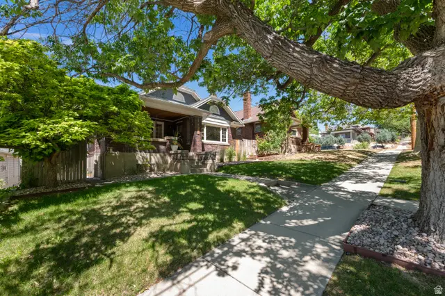 383 N I St E, Salt Lake City, UT 84103 - #3