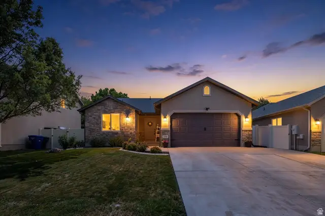13306 Cedar Park Dr, Herriman, UT 84096 - #2
