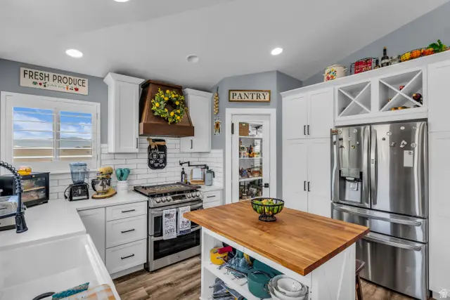 1644 E Arrowhead Ln, Erda, UT 84074 - #3