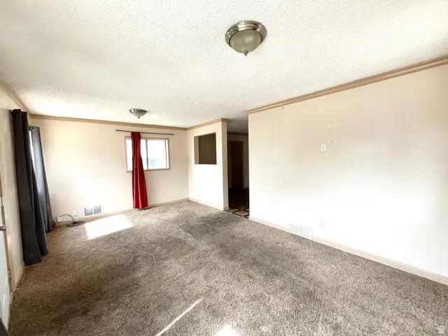 280 N 5th Ave, Price, UT 84501 - #3
