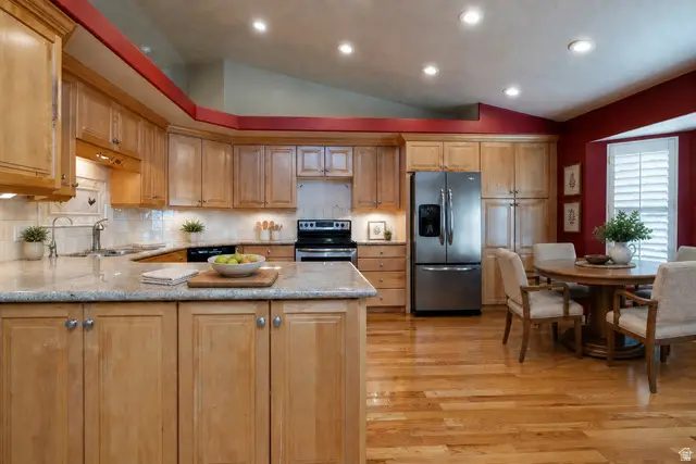 1637 N Linden Ln E #231, Bountiful, UT 84010 - #3