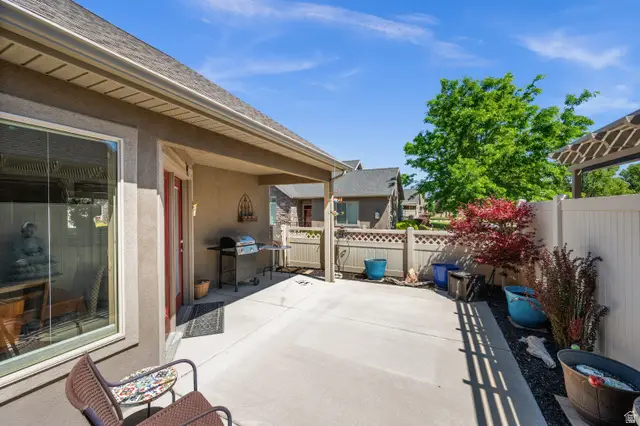 1968 W 9270 S #D, West Jordan, UT 84088 - #3