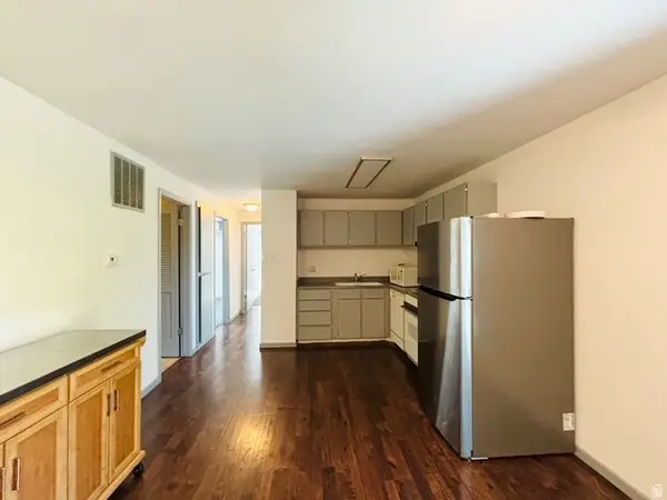 333 E 4500 S #13, Murray, UT 84107