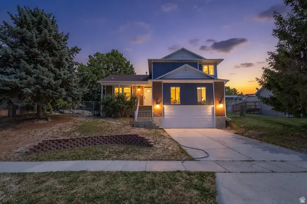 910 W Red Oaks Dr, Murray, UT 84123