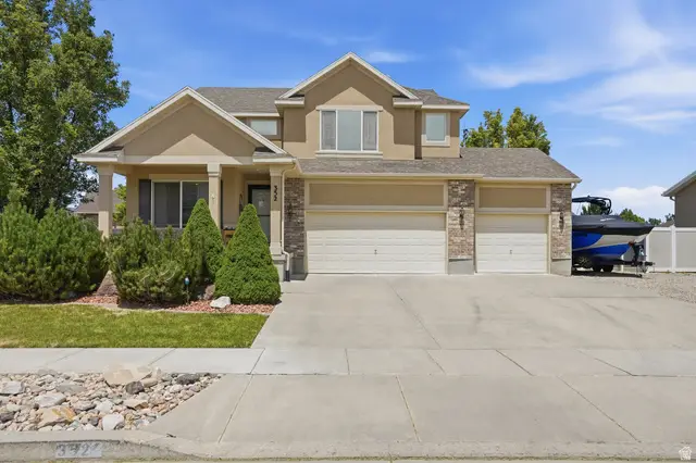 352 W Beach Tree Ln N, Stansbury Park, UT 84074 - #1