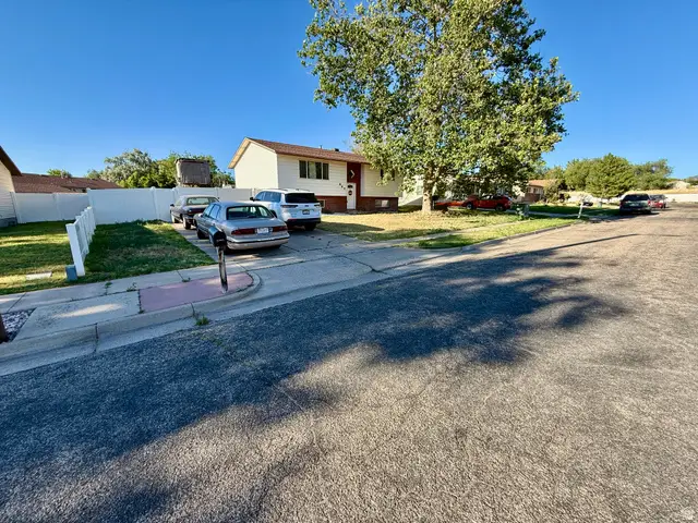 669 W 725 Res N, Clearfield, UT 84015 - #1
