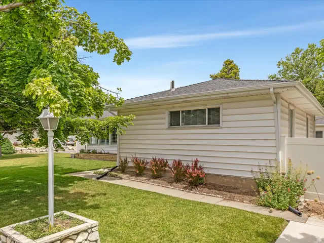 4071 S 2700 E, Holladay, UT 84124 - #2