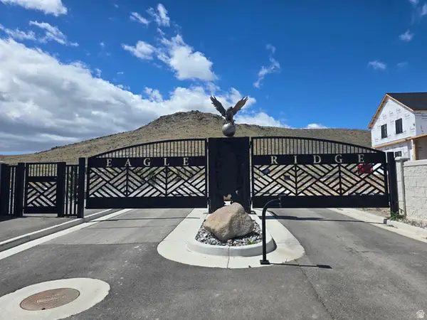 9678 N Eagle Cv #208, Eagle Mountain, UT 84005