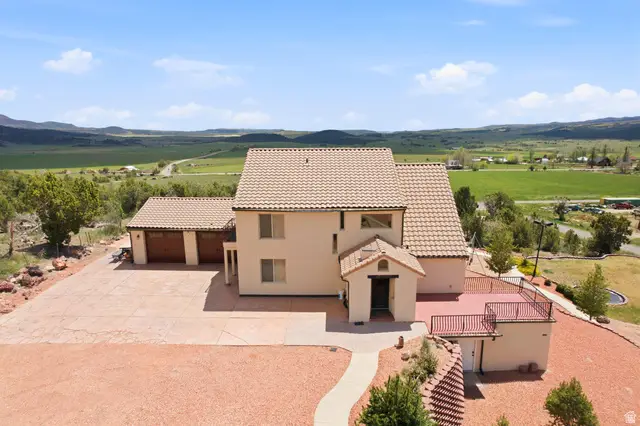 75 N 200 E, Alton, UT 84710 - #2